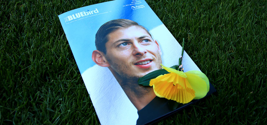 Cardiff pay tribute to Emiliano Sala