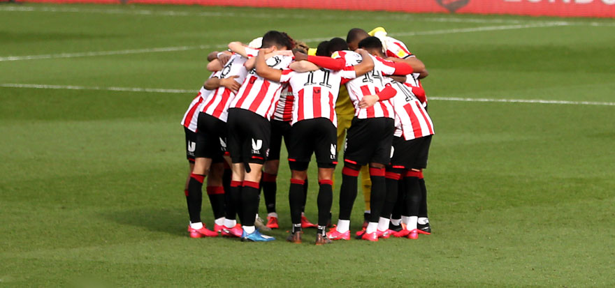 Brentford huddle