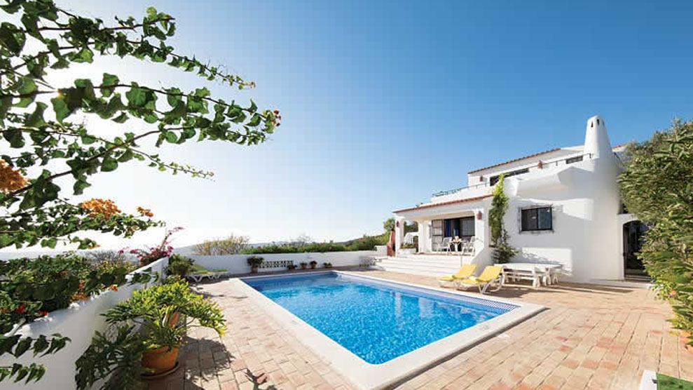villa-alcaria-branca