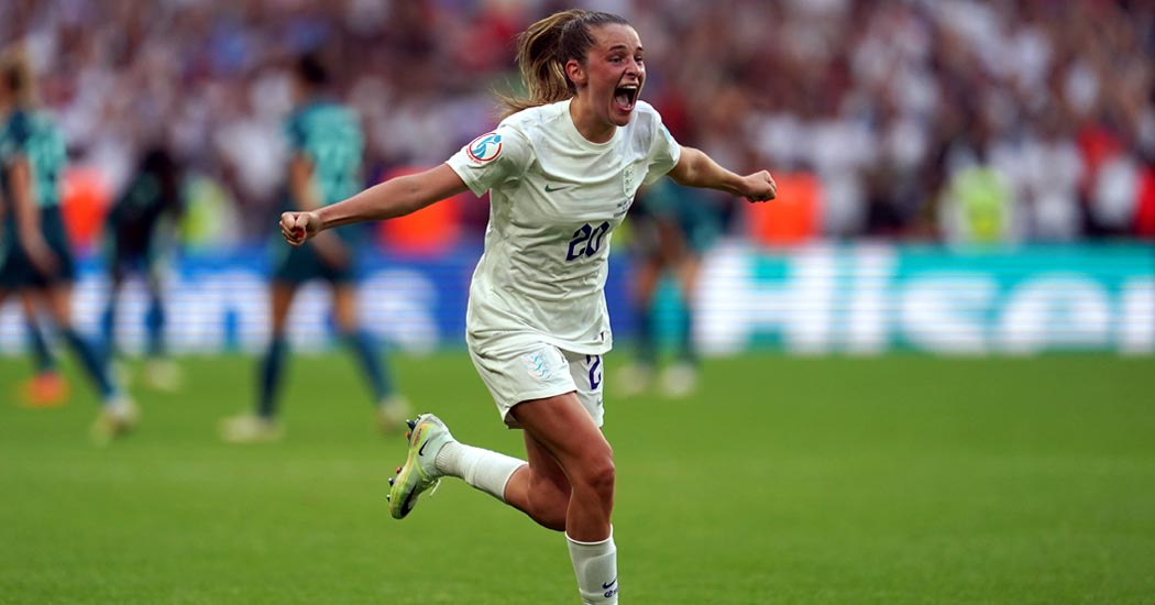 Ella Toone celebrates goal in Womens Euros 2022