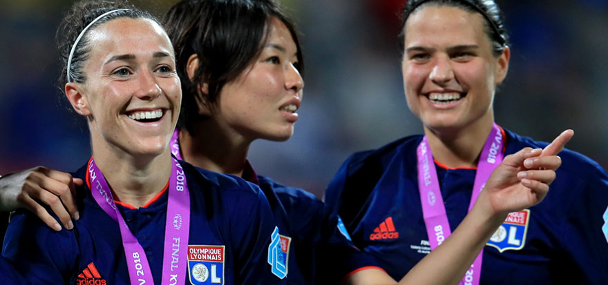 Lucy Bronze