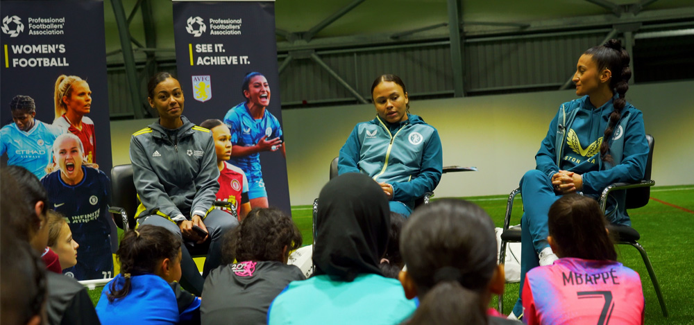 Fern Whelan, Ebony Salmon and Maz Pacheco at the See.It.Achieve.It Event, Aston Villa